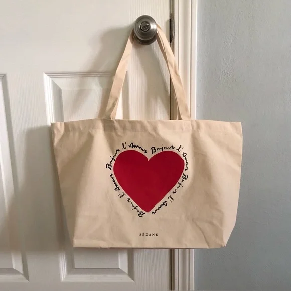 Sezane Heart Tote Bag Red and Cream NWT - Picture 2 of 7